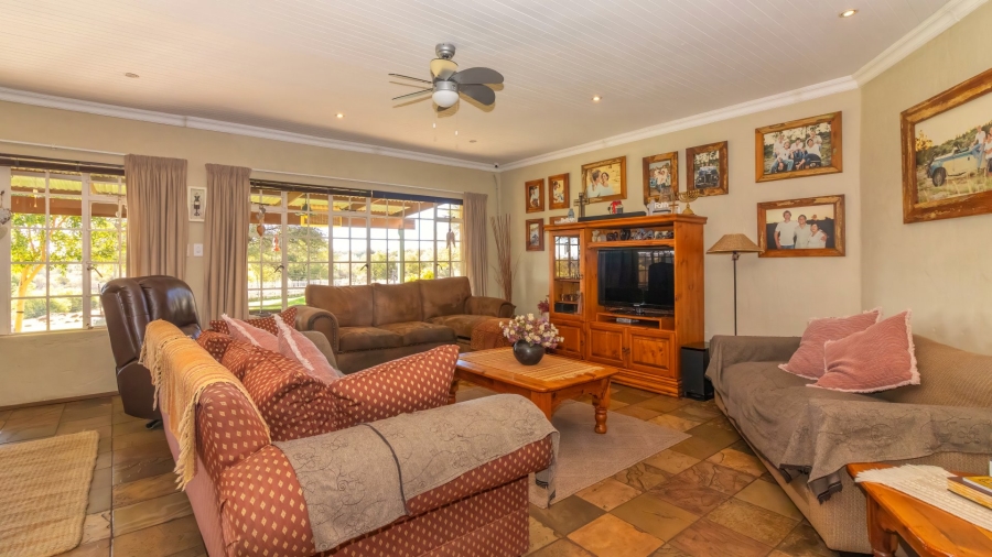 4 Bedroom Property for Sale in Kroonstad Rural Free State